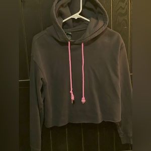 Women’s black cropped hoodie size XS
